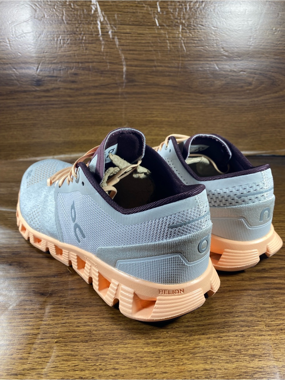 On Cloud Cloud X women’s shoe size 8.5 - Picture 4 of 14